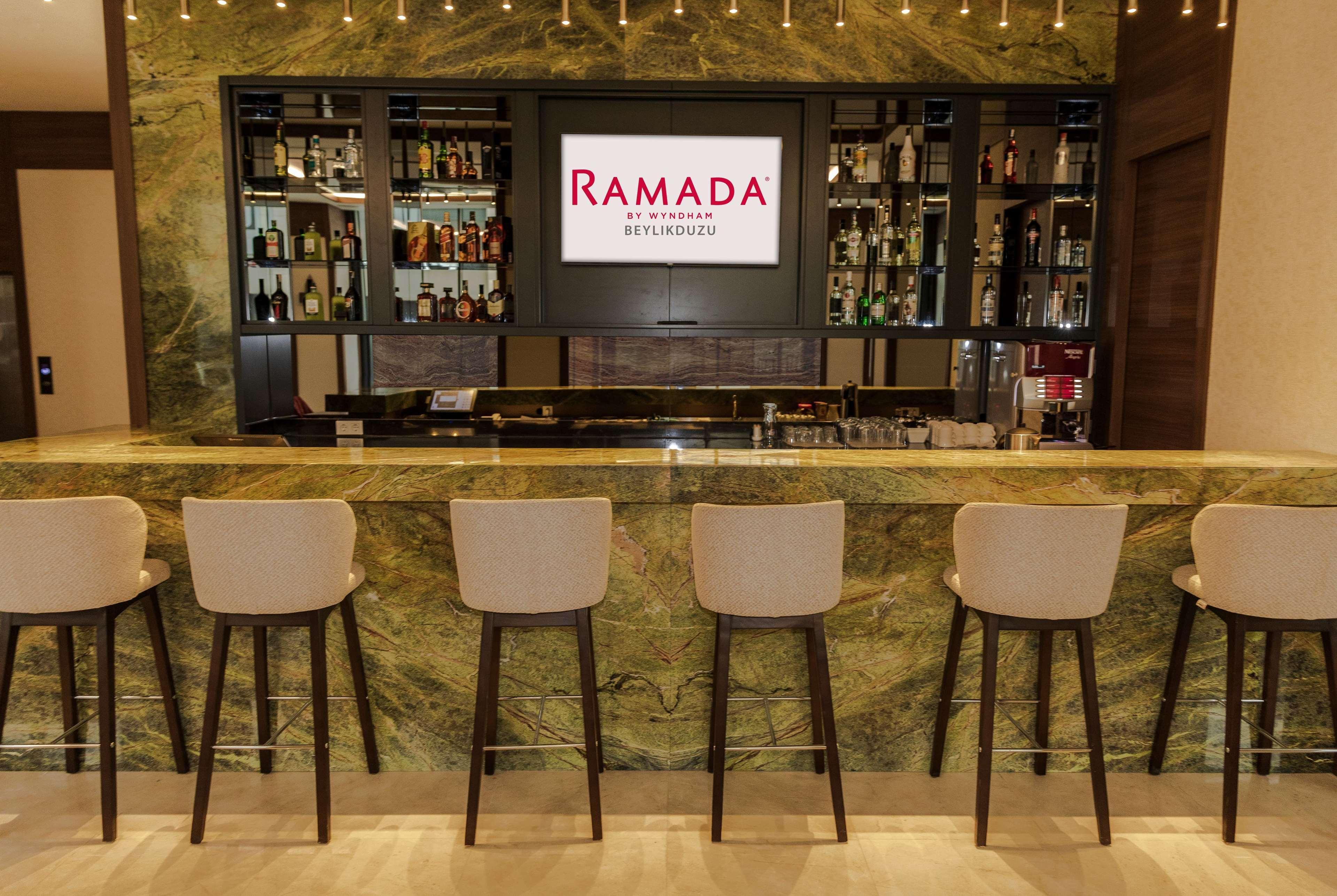 Ramada By Wyndham Beylikduzu Hotell Istanbul Eksteriør bilde
