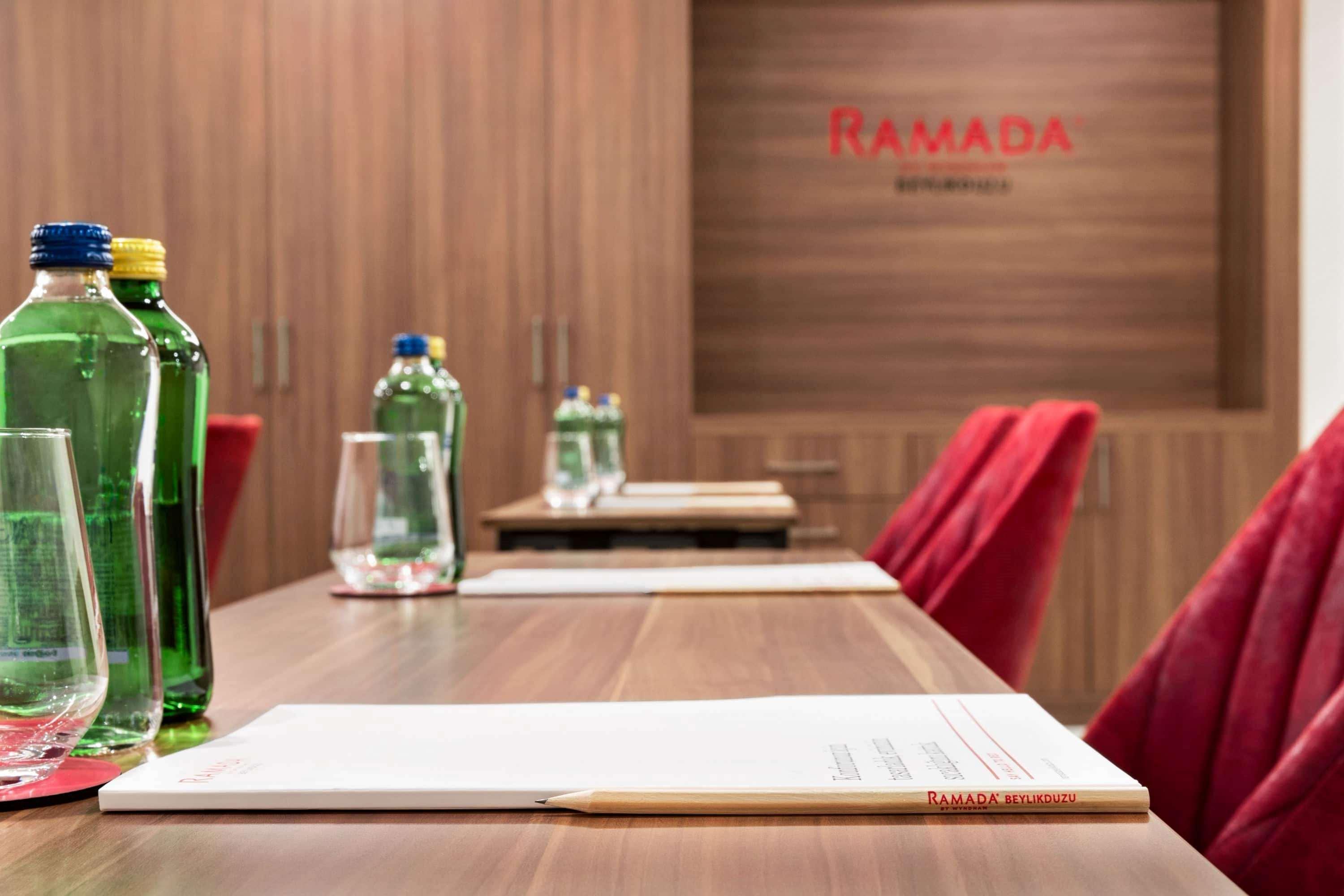 Ramada By Wyndham Beylikduzu Hotell Istanbul Eksteriør bilde